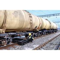 Ultra-Track Berm, 144 US gal. Capacity, 4' W x 6' L x 12" H, Foam Wall Southpoint Industrial Supply