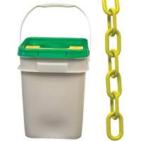 Chaîne de s&eacute;curit&eacute; en plastique robuste, Jaune, Maillon de 2", 120' de long Southpoint Industrial Supply
