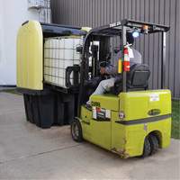 Yellow Roll Top Hardcover Spill Pallet, 65" L x 65" W x 101" H, 5000 lbs. Load Capacity Southpoint Industrial Supply