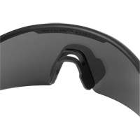 Wraparound Safety Glasses, Red/Mirror Lens, Anti-Scratch, ANSI Z87+/Meets/Exceeds CSA Z94.3 Southpoint Industrial Supply