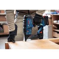 Brushless 18-Gauge Narrow Crown Stapler (Tool Only) Southpoint Industrial Supply