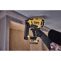 XR&reg; Cordless 18Ga Brad Nailer, 20 V, Lithium-Ion Southpoint Industrial Supply