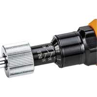 1/4" Drive Torque Screwdriver, 10 - 50 in. lbs. Torque Range, 7-17/25" Length Southpoint Industrial Supply